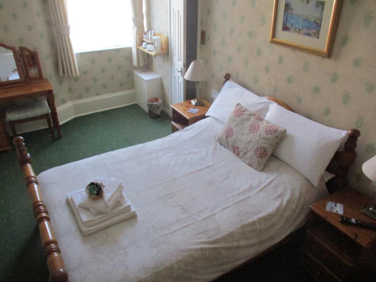 Bed and Breakfast Ashwood Grange Торкі Екстер'єр фото