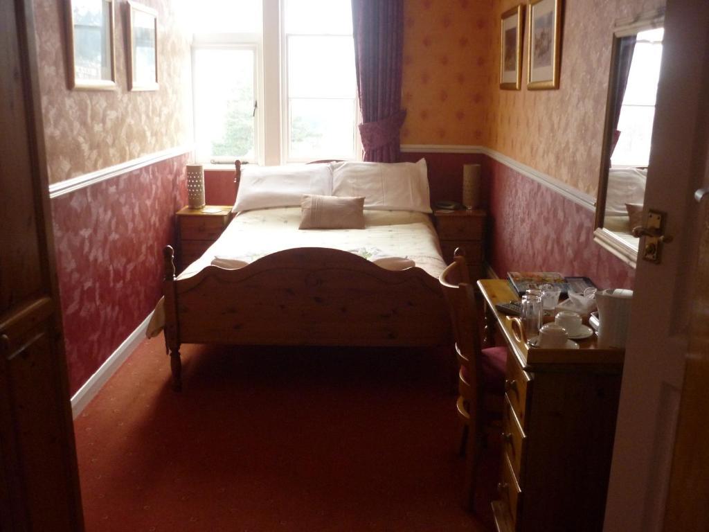 Bed and Breakfast Ashwood Grange Торкі Екстер'єр фото