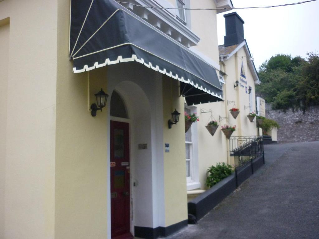 Bed and Breakfast Ashwood Grange Торкі Екстер'єр фото