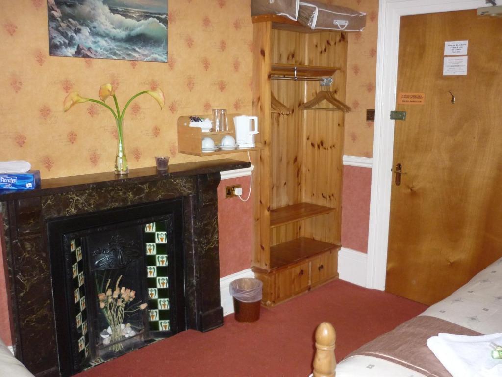 Bed and Breakfast Ashwood Grange Торкі Номер фото