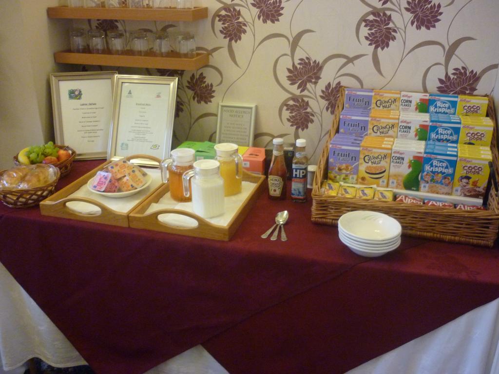 Bed and Breakfast Ashwood Grange Торкі Екстер'єр фото