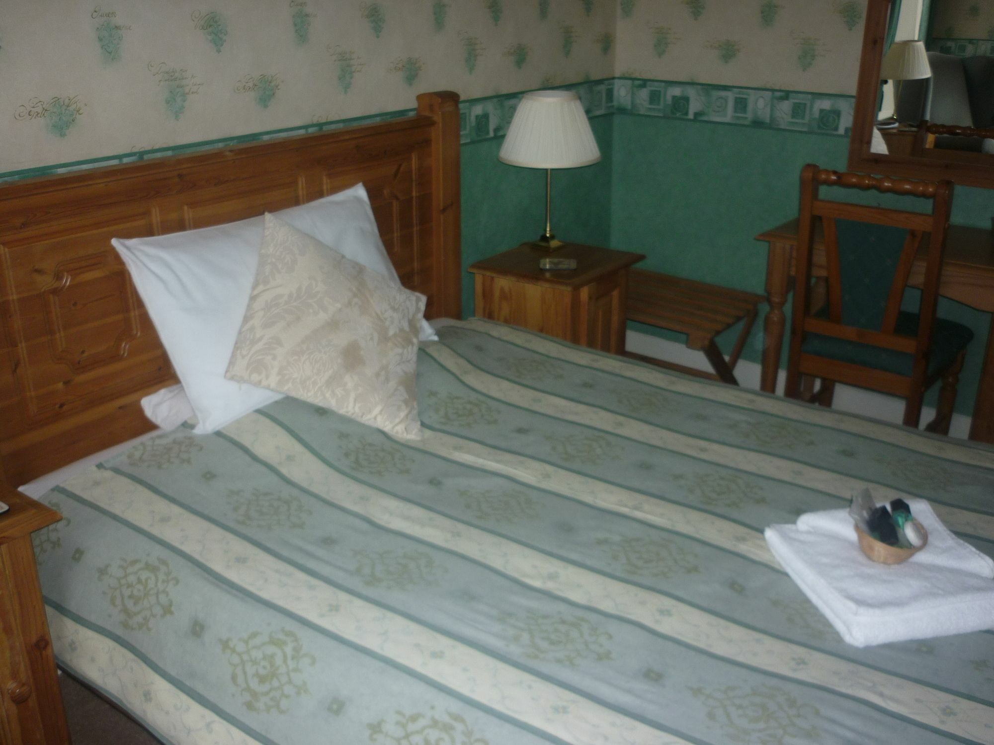 Bed and Breakfast Ashwood Grange Торкі Екстер'єр фото