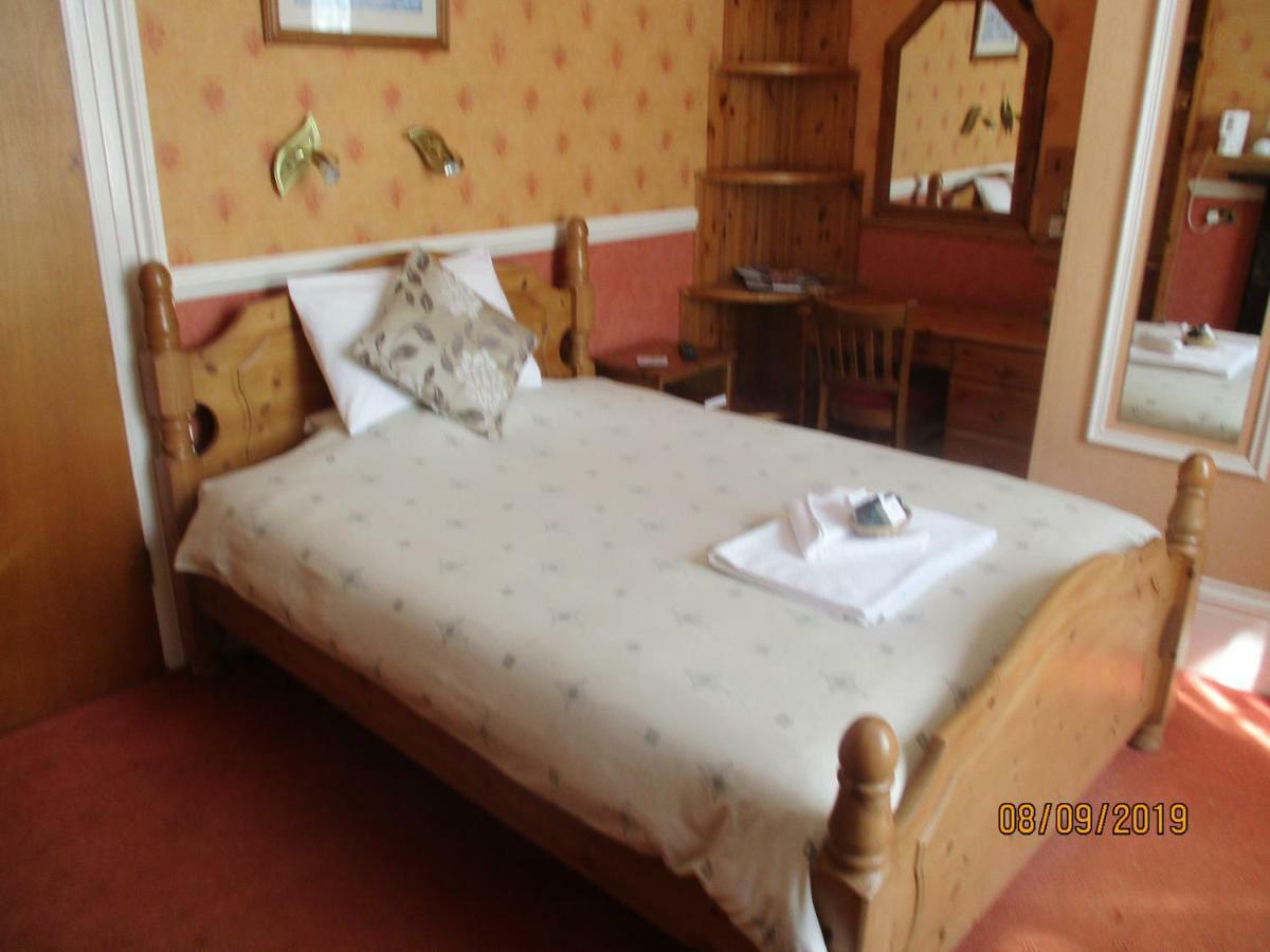 Bed and Breakfast Ashwood Grange Торкі Екстер'єр фото